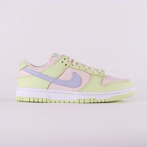 AUTHENTIC NIKE DUNK LOW LIME ICE